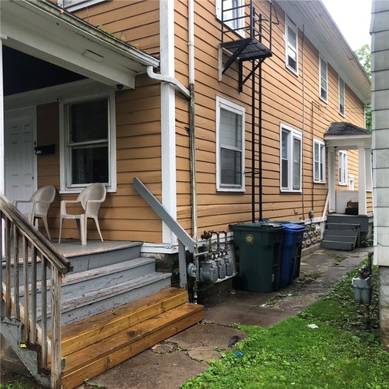 44 Carthage Street Rochester, NY 14621 - Photo 5 of 40