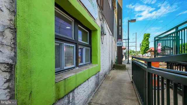 $499,900 | 2 Yale Avenue, Morton, PA 19070