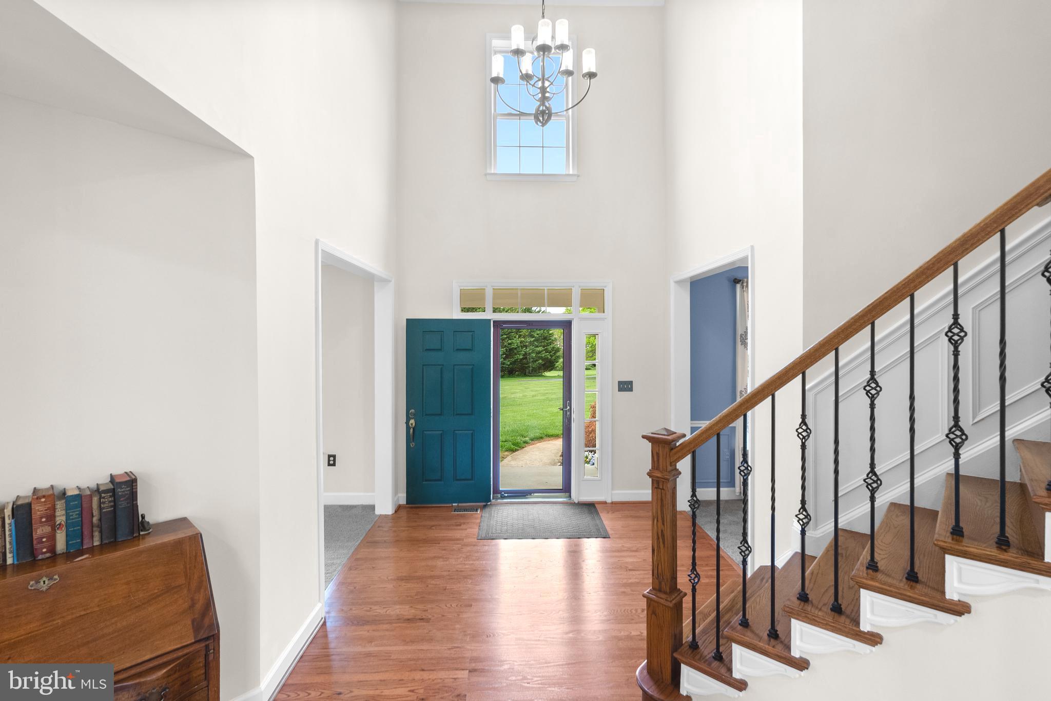 15425 Conrad Spring Road Boyds, MD 20841 - Photo 16 of 58 2-story foyer
