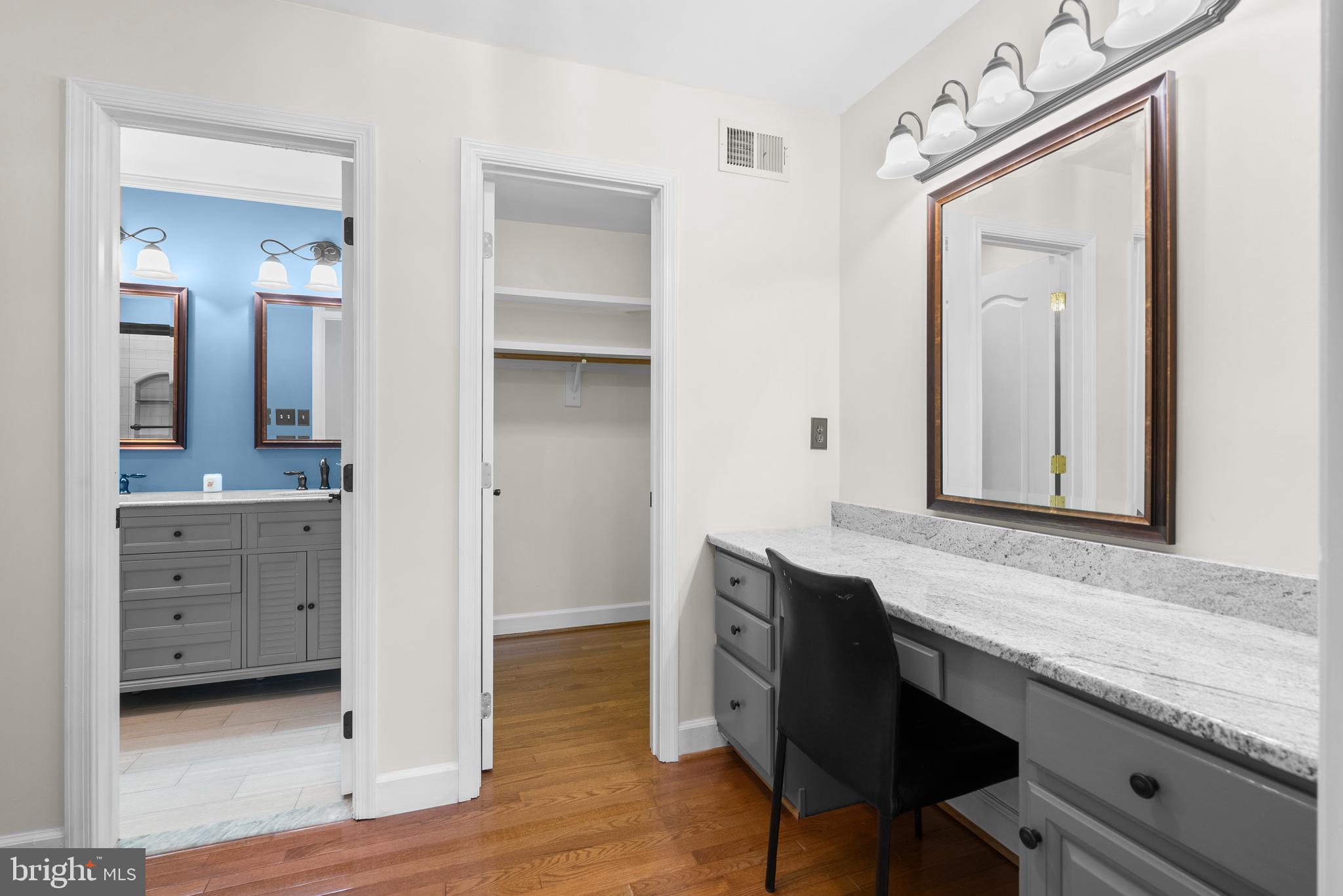 15425 Conrad Spring Road Boyds, MD 20841 - Photo 26 of 58 Vanity in bedroom #3