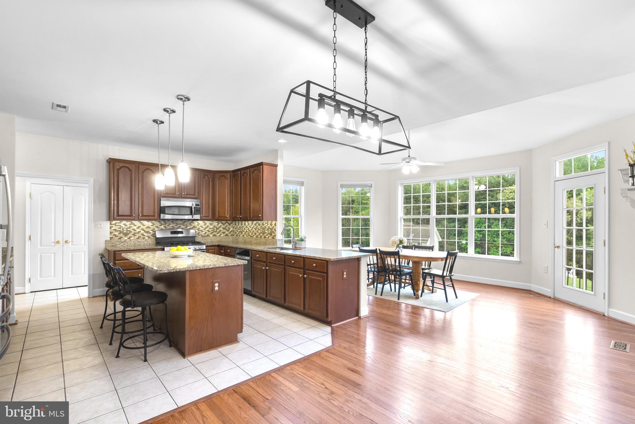 15425 Conrad Spring Road Boyds, MD 20841 - Photo 6 of 58 Kitchen opens to the morning room