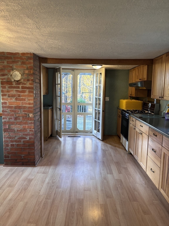 30 Granby Road Granville, MA 01034 - Photo 5 of 26 Gallery Image 5