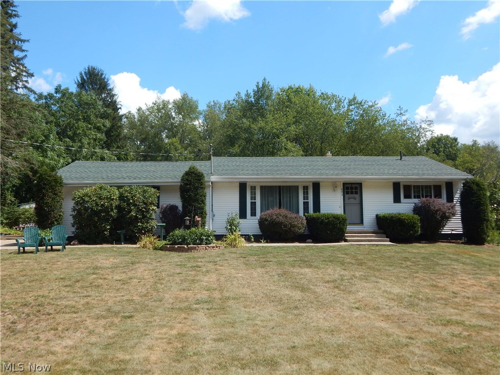 893 Brunsdorph Road Akron, OH 44333 - Photo 1 of 12