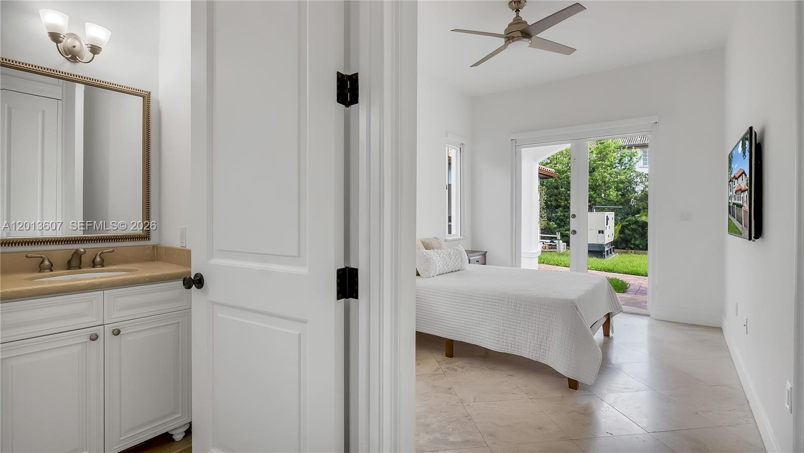 16763 Northwest 77th Path Miami Lakes, FL 33016 - Photo 26 of 63