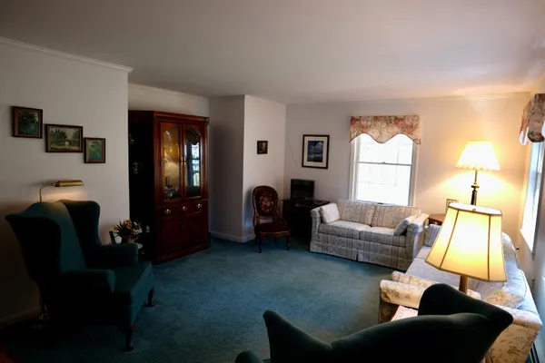 $550,000 | 169 Portsmouth Street, Unit 4, Concord, NH 03301