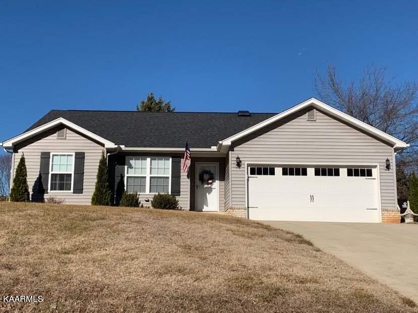 124 Chuniloti Way Loudon, TN 37774 - Photo 1 of 19 Front