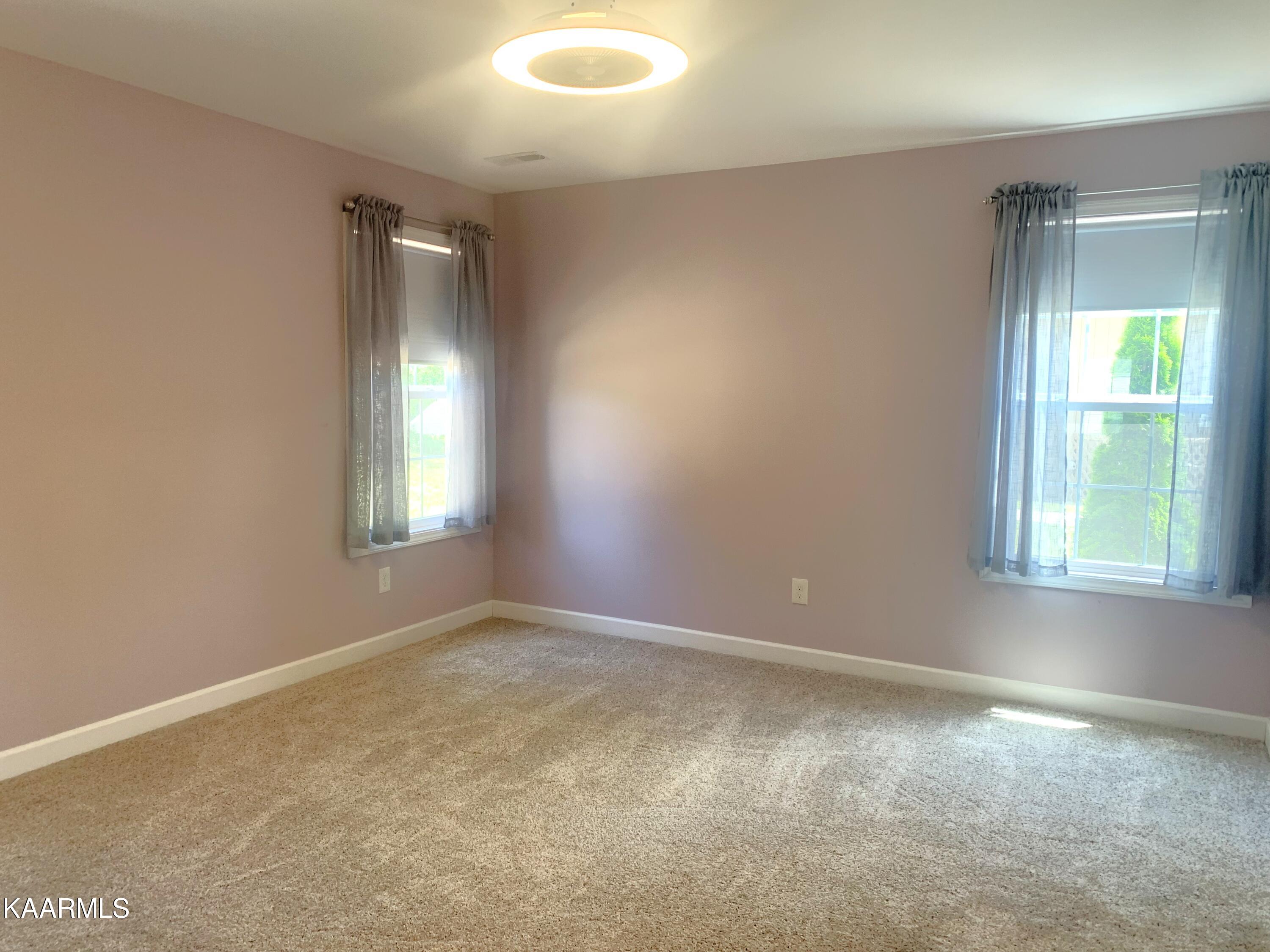 124 Chuniloti Way Loudon, TN 37774 - Photo 8 of 19 Master Bedroom