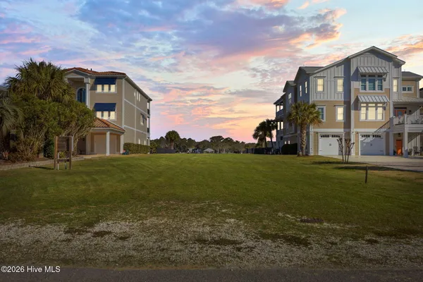 $1,900,000 | 5 Craven Street, Ocean Isle Beach, NC 28469