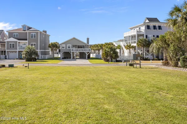 $1,900,000 | 5 Craven Street, Ocean Isle Beach, NC 28469