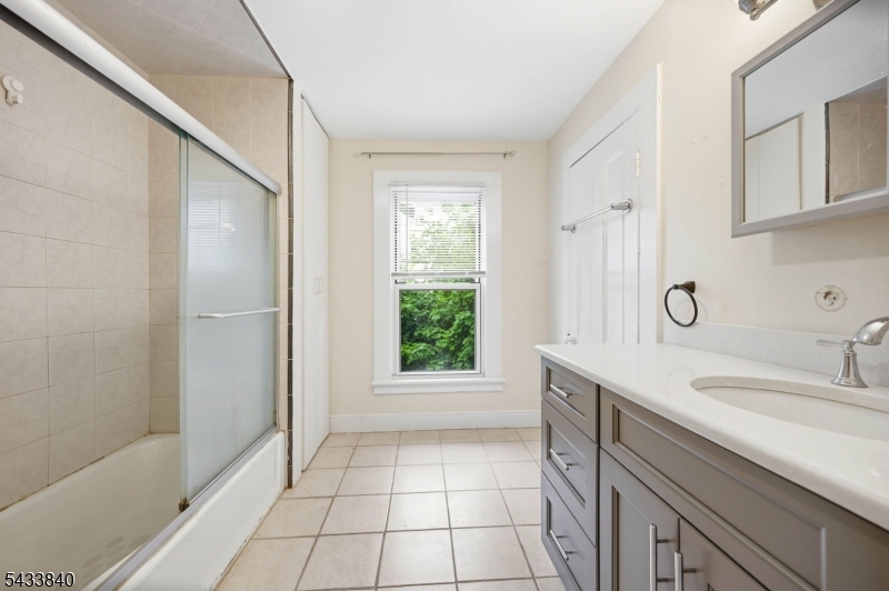 83 High Street, Unit 2 Newton, NJ 07860 - Photo 11 of 27