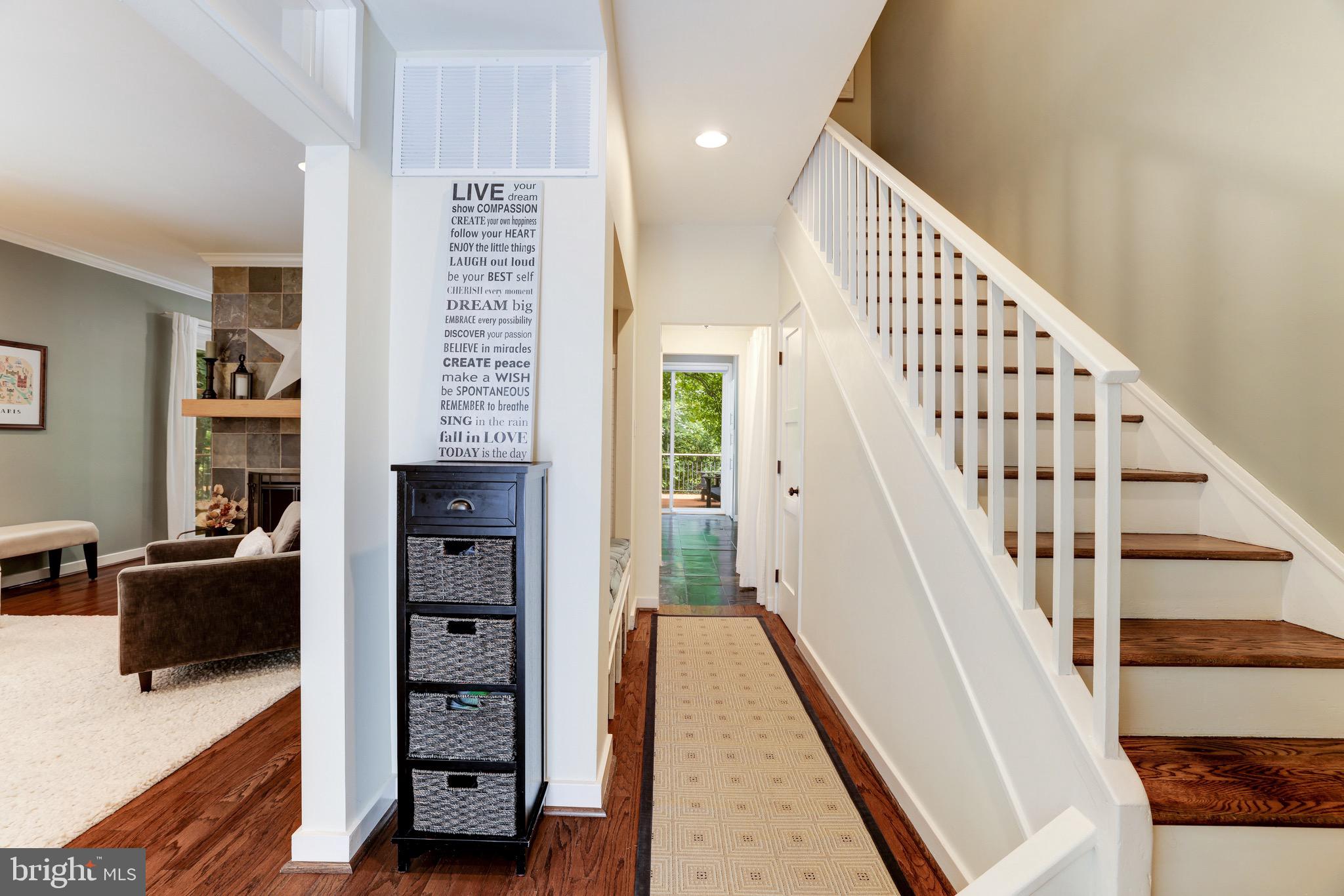 11478 Orchard Lane Reston, VA 20190 - Photo 11 of 67 Gallery Image 11
