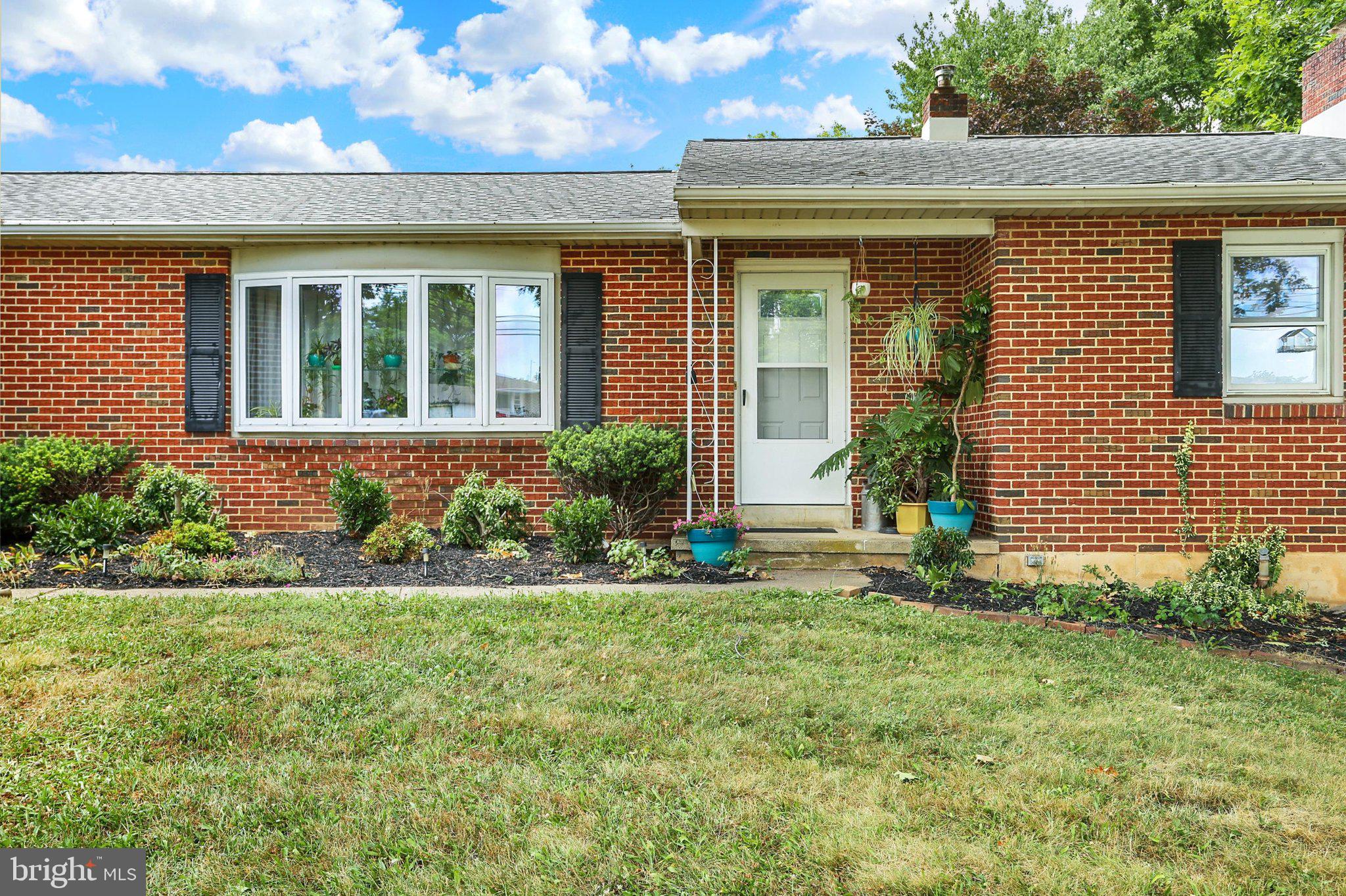 169 Trail Road Hershey, PA 17033 - Photo 6 of 48