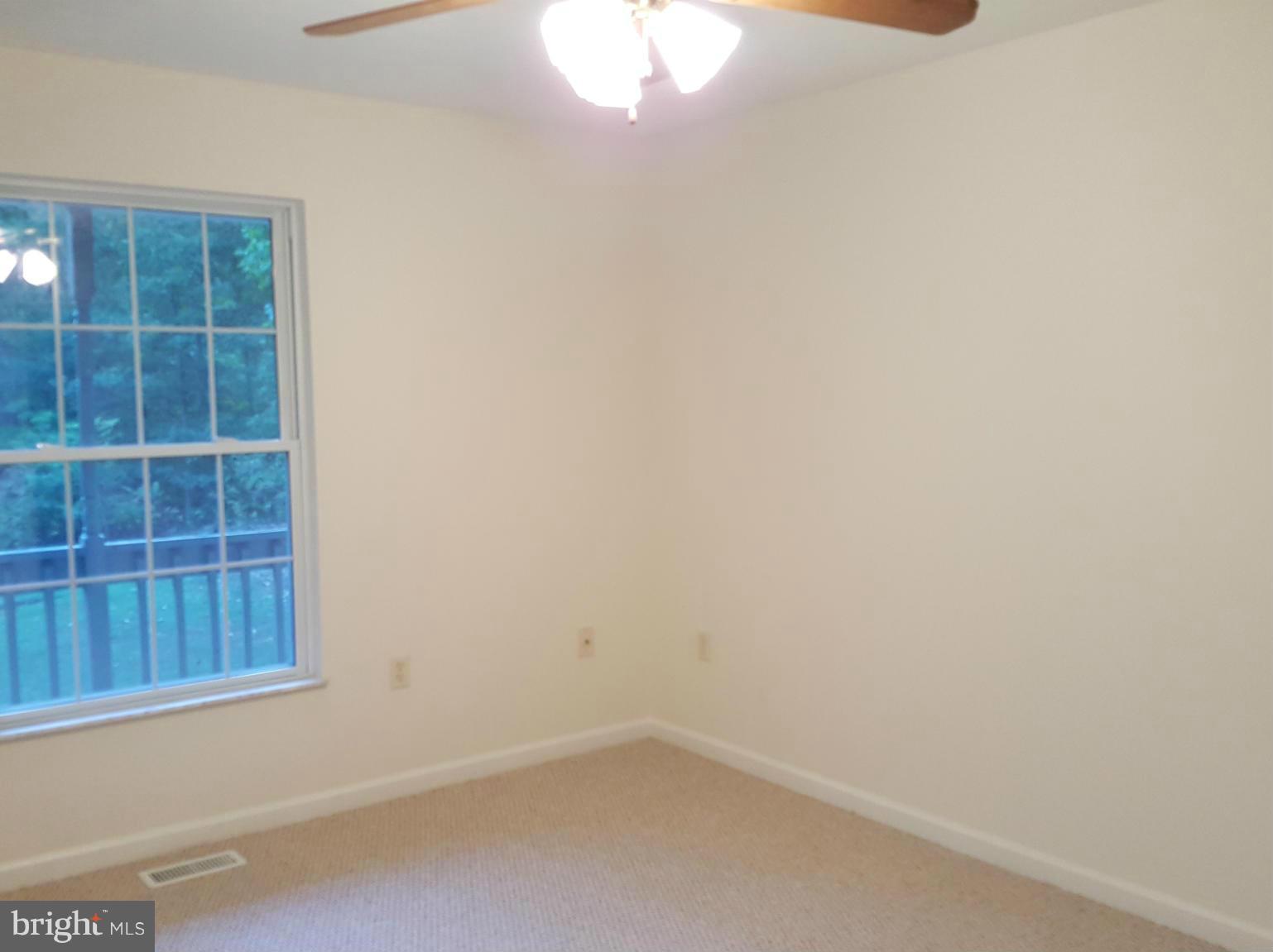 405 Getaway Road Hedgesville, WV 25427 - Photo 22 of 25 Bedroom (Master)