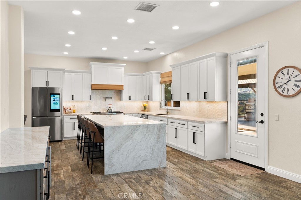 35443 Schafer Ranch Road Yucaipa, CA 92399 - Photo 14 of 67