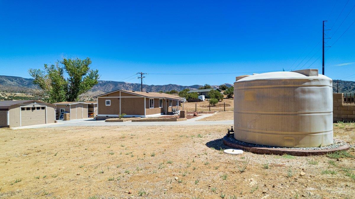 24056 Sand Canyon Road Tehachapi, CA 93561 - Photo 4 of 20 Gallery Image 4