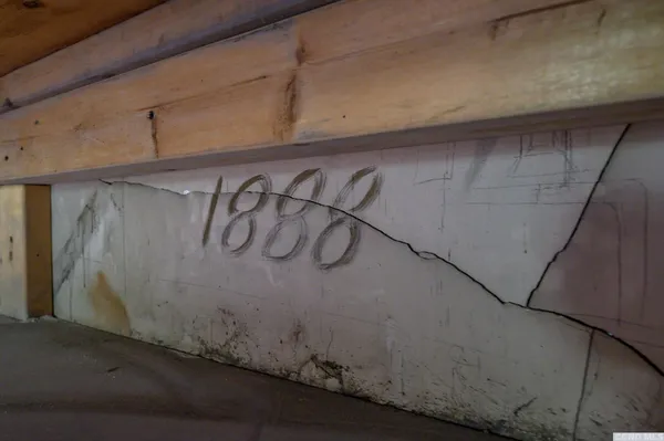 $1,350,000 | 8-10 Park Place, Hudson, NY 12534