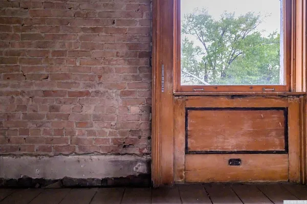 $1,350,000 | 8-10 Park Place, Hudson, NY 12534