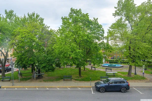 $1,350,000 | 8-10 Park Place, Hudson, NY 12534