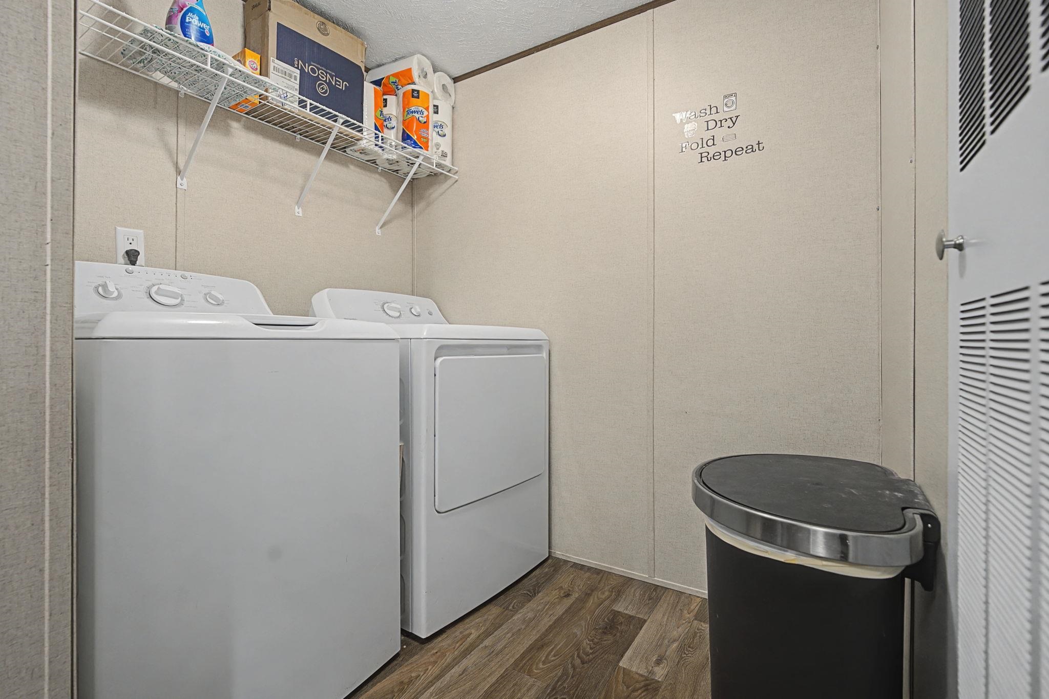 269 Clements Way Fruita, CO 81521 - Photo 4 of 20 a utility room with dryer and washer