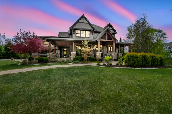 $2,799,900 | 12611 20th Street North, Stillwater, MN 55082