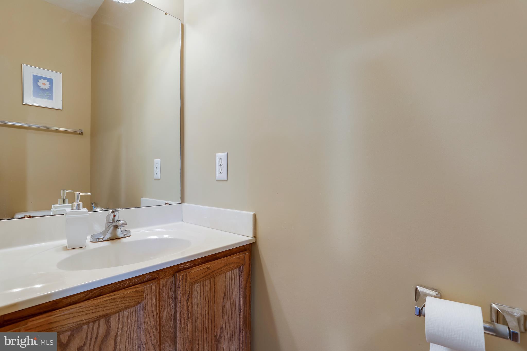 12007 Backus Drive Bowie, MD 20720 - Photo 28 of 75 Main Level Powder Room