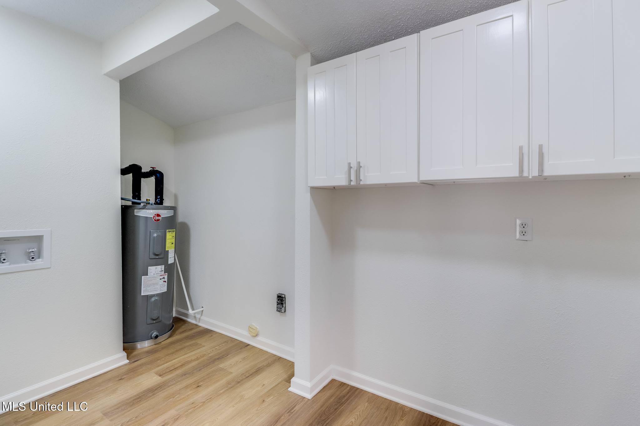 3801 Canal Street Moss Point, MS 39563 - Photo 11 of 33 IMG_9212