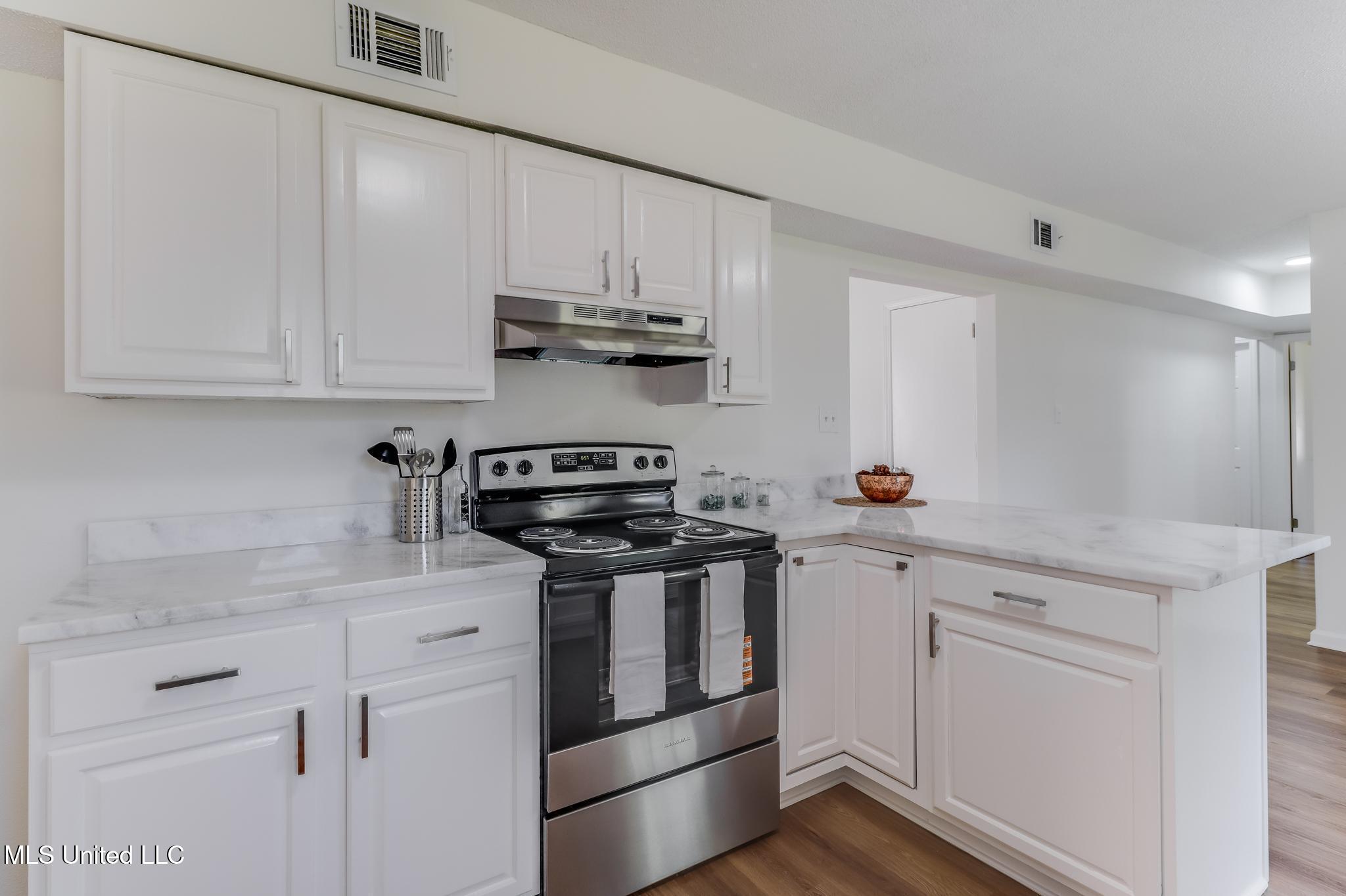 3801 Canal Street Moss Point, MS 39563 - Photo 16 of 33 IMG_9230