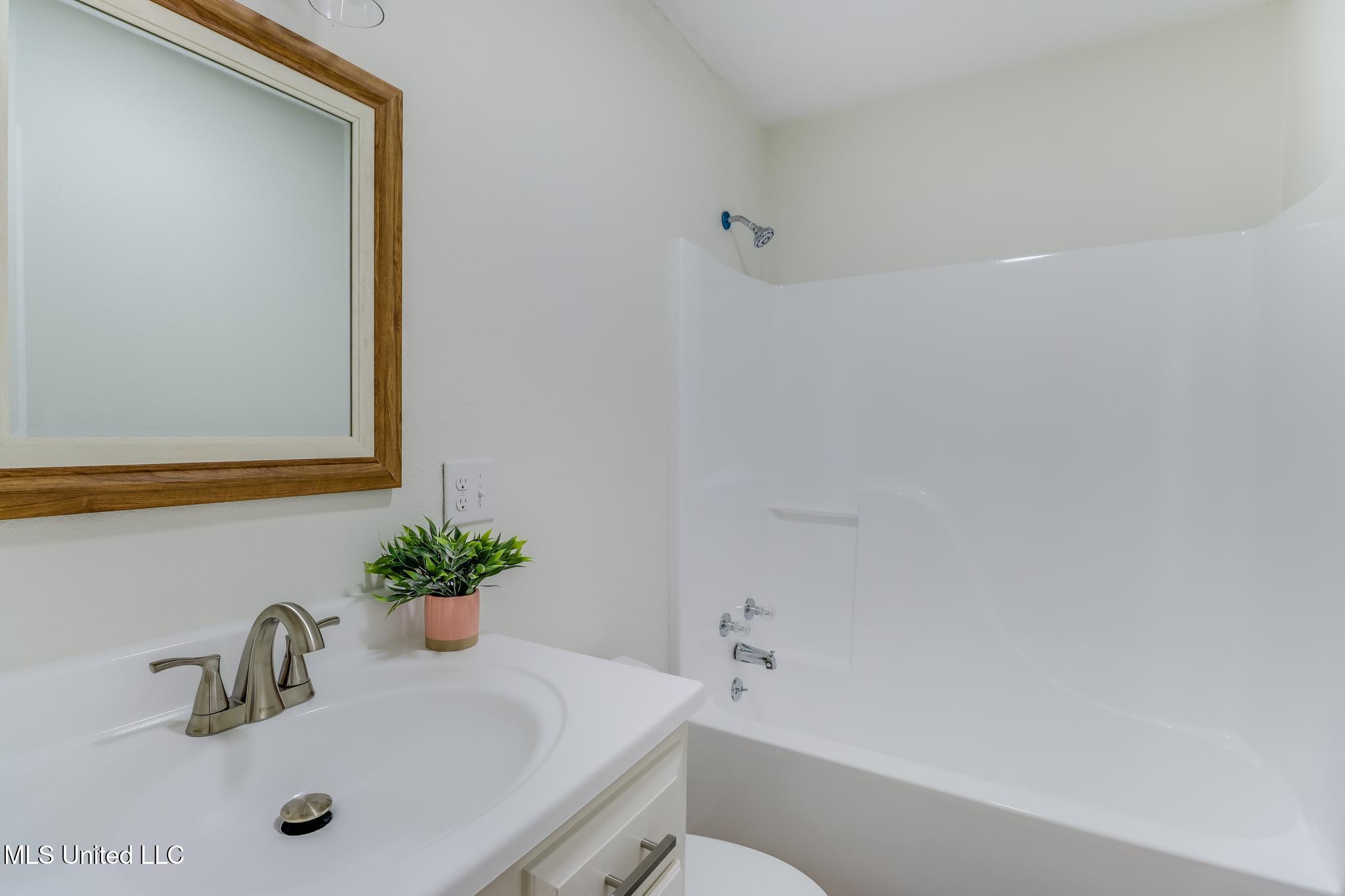 3801 Canal Street Moss Point, MS 39563 - Photo 17 of 33 IMG_9233