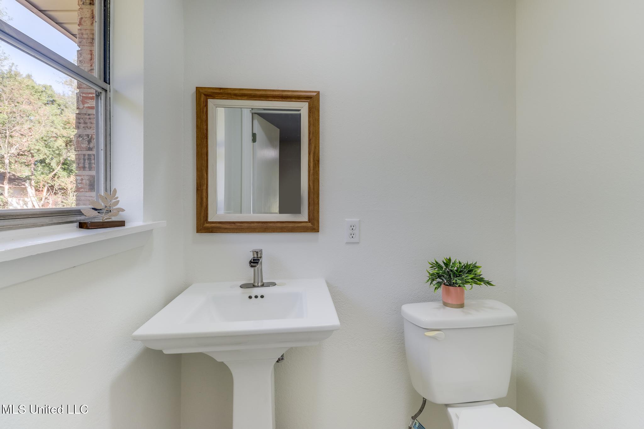 3801 Canal Street Moss Point, MS 39563 - Photo 20 of 33 IMG_9242