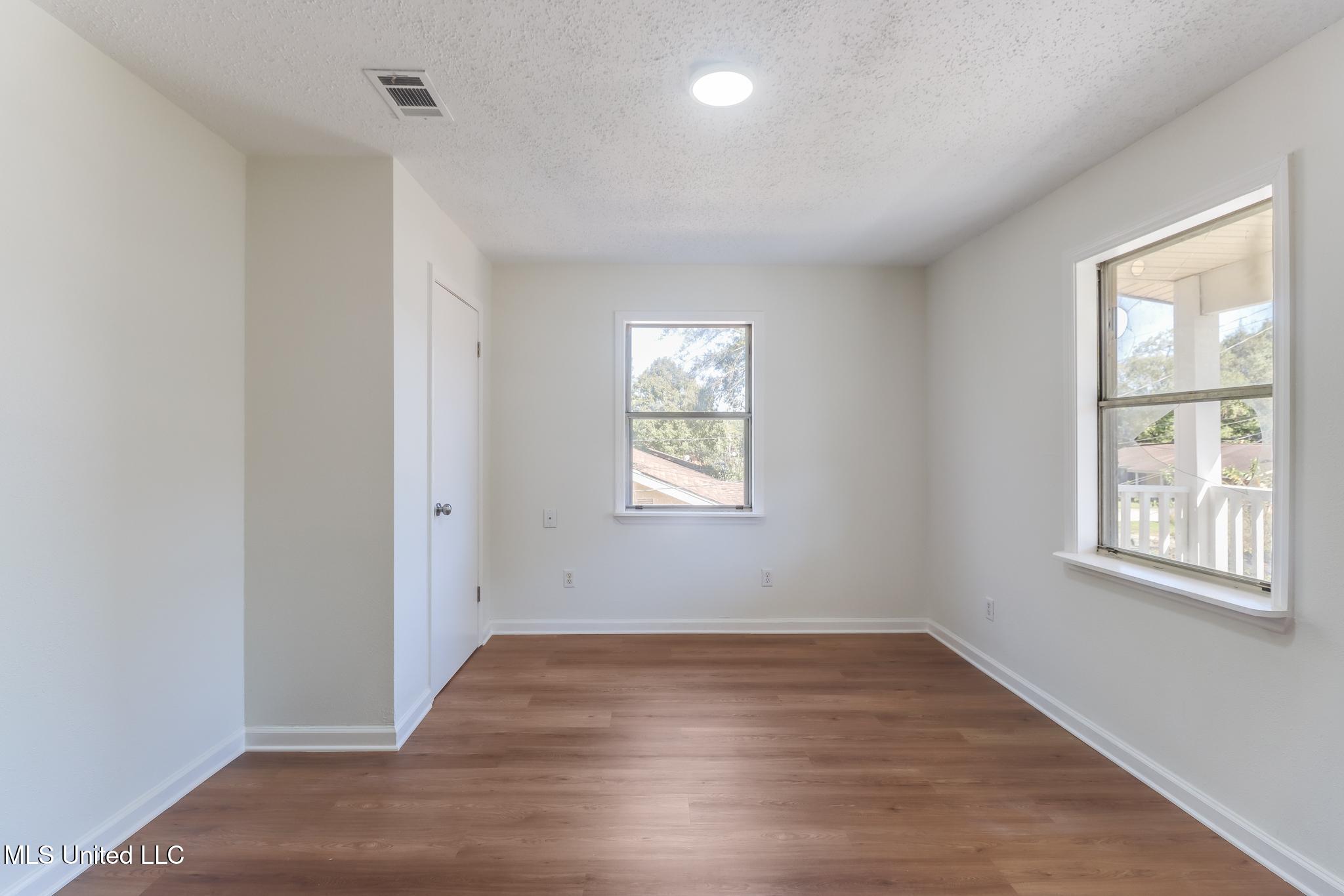 3801 Canal Street Moss Point, MS 39563 - Photo 26 of 33 IMG_9260