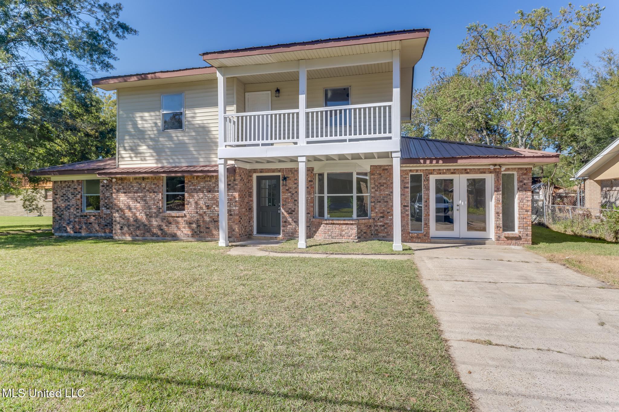 3801 Canal Street Moss Point, MS 39563 - Photo 4 of 33 IMG_9194