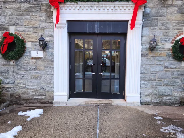 a view of a entryway door of the house