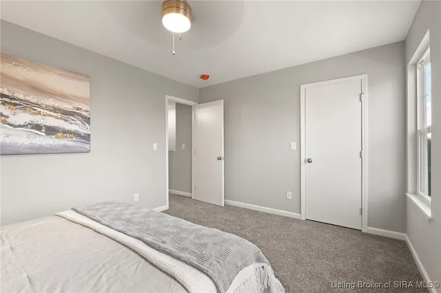 $455,000 | 924 East Chestnut Street, Jeffersonville, IN 47130