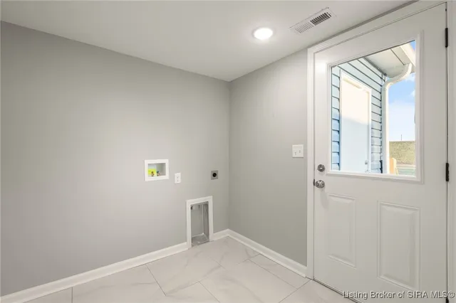 $455,000 | 924 East Chestnut Street, Jeffersonville, IN 47130