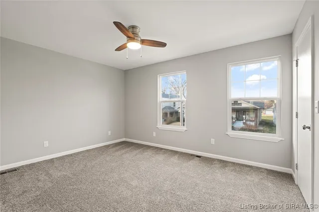 $455,000 | 924 East Chestnut Street, Jeffersonville, IN 47130