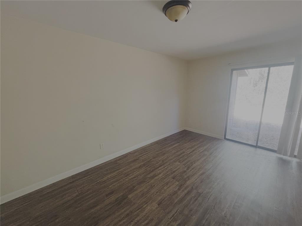 1915 Southwest 70th Terrace, Unit B Gainesville, FL 32607 - Photo 8 of 12