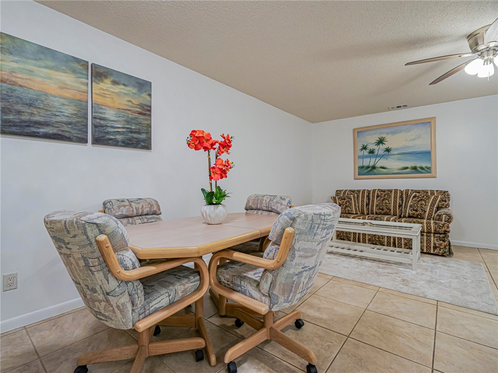 1198 Breezy Way, Unit 7A Sebastian, FL 32958 - Photo 12 of 36