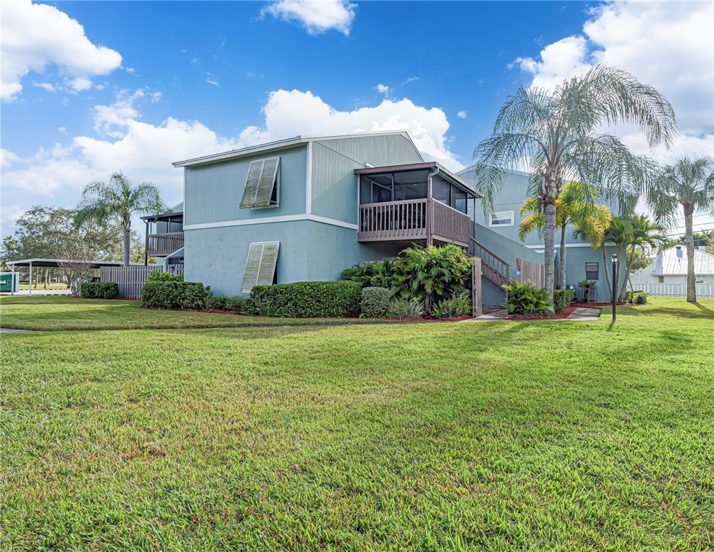 1198 Breezy Way, Unit 7A Sebastian, FL 32958 - Photo 22 of 36