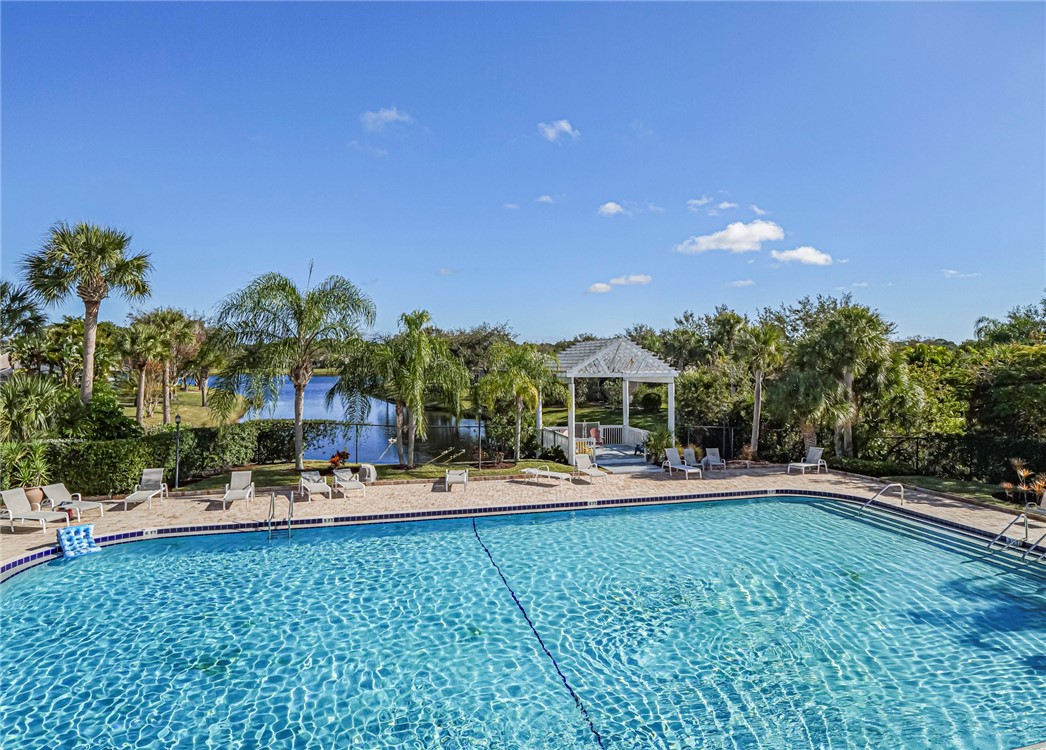 1198 Breezy Way, Unit 7A Sebastian, FL 32958 - Photo 33 of 36