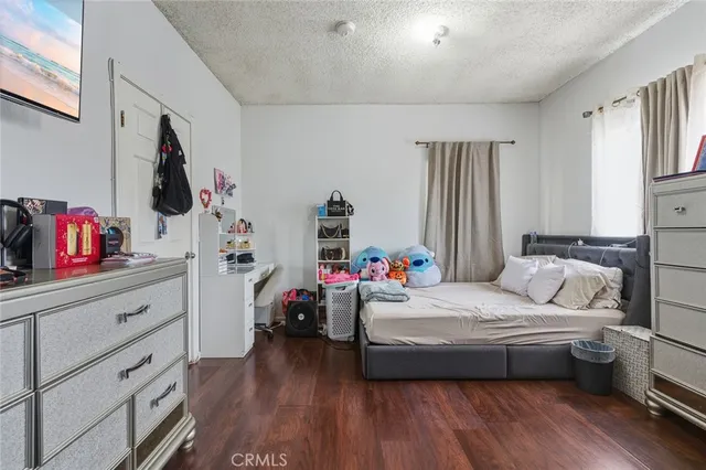 $1,400,000 | 1136 Arapahoe Street, Los Angeles, CA 90006