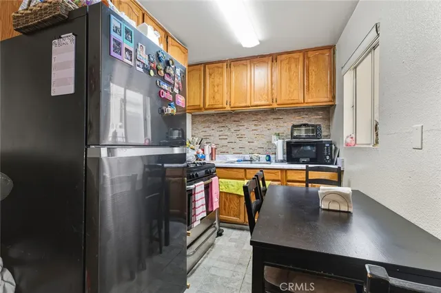 $1,400,000 | 1136 Arapahoe Street, Los Angeles, CA 90006