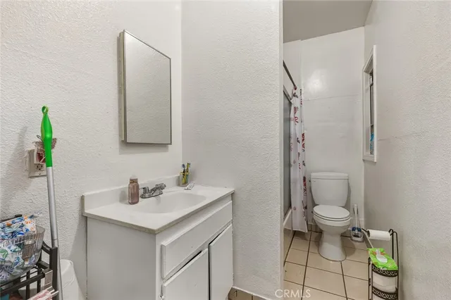 $1,400,000 | 1136 Arapahoe Street, Los Angeles, CA 90006