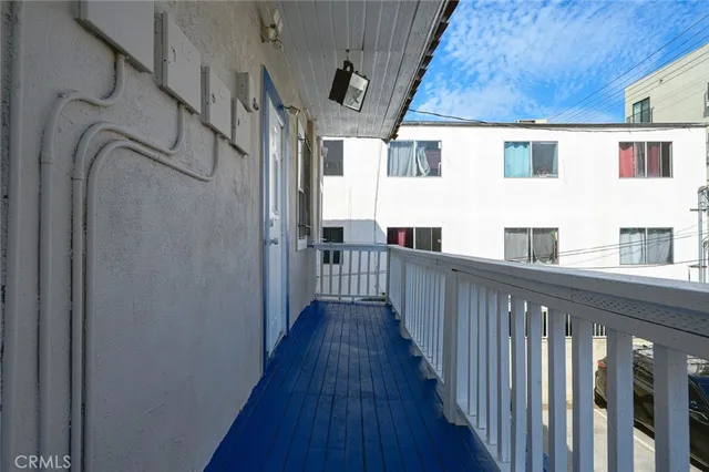 $1,400,000 | 1136 Arapahoe Street, Los Angeles, CA 90006