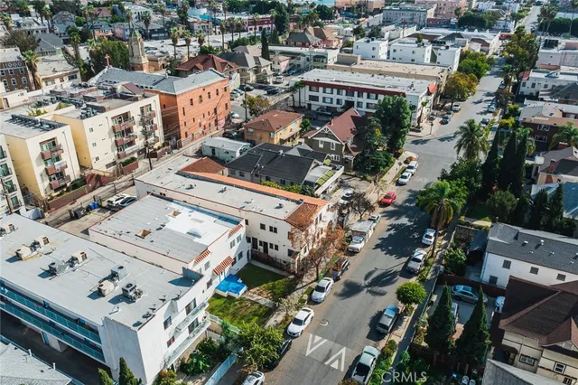 $1,400,000 | 1136 Arapahoe Street, Los Angeles, CA 90006