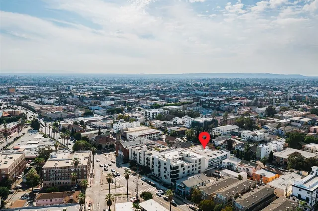 $1,400,000 | 1136 Arapahoe Street, Los Angeles, CA 90006