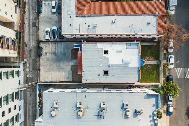 $1,400,000 | 1136 Arapahoe Street, Los Angeles, CA 90006