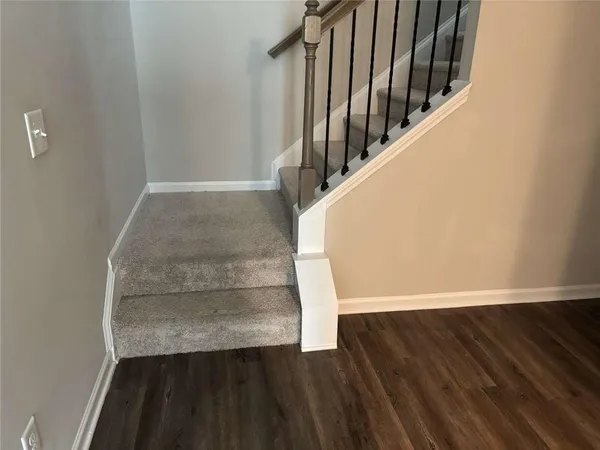 $305,900 | 2217 Hastings Mnr Lane, Hampton, GA 30228