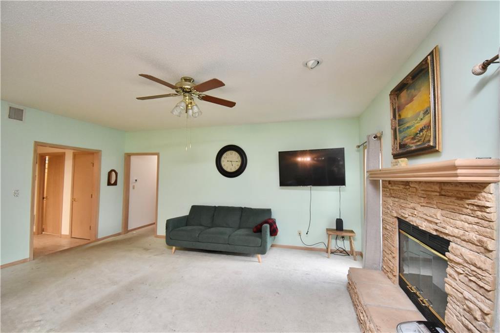 17800 Bolger Road, Unit 101 Independence, MO 64055 - Photo 10 of 38