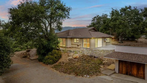 $1,499,000 | 11270 North Ventura Avenue, Ojai, CA 93023