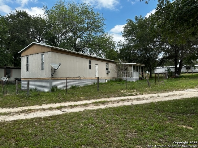 145 Highland Road Poteet, TX 78065 - Photo 9 of 12